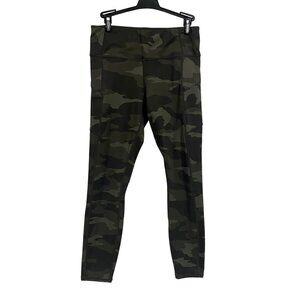 Athleta Camo Contender 7/8 Tight in‎ Powerlift Size S